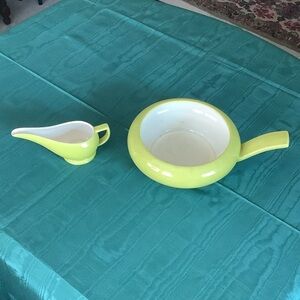 Red Wing Chartreuse Vintage Lotus Pattern Casserole Dish and Gravy Boat